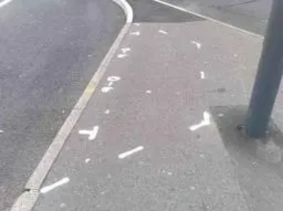 Pavement marked for drop-kerb