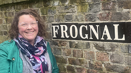 Sarah in Froganl