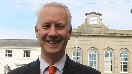 Gideon Amos in Wellington