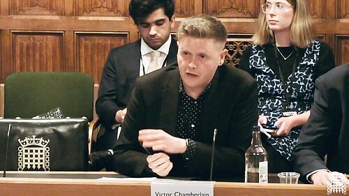 Cllr Victor Chamberlain speaking at LUHC Committee