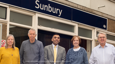 Lower Sunbury councillors with Harry
