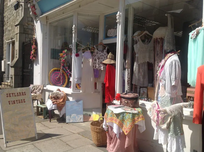 Skylark Vintage