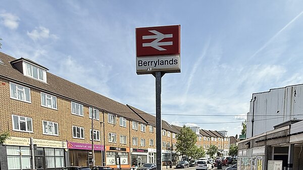 A picture of Berrylands station