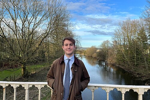 Cllr Glyn Preston in front of River Severn