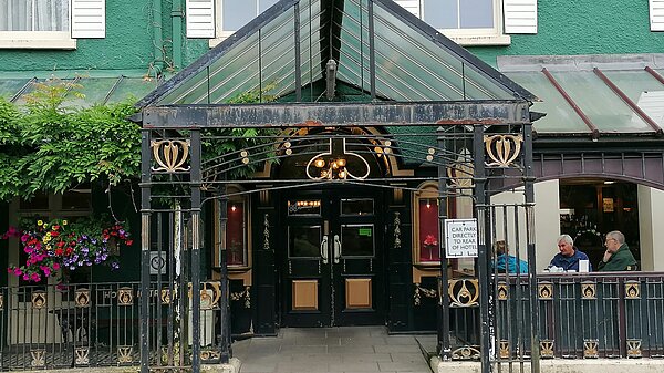 Metropole Hotel Main Entrance