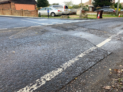 pothole rainham