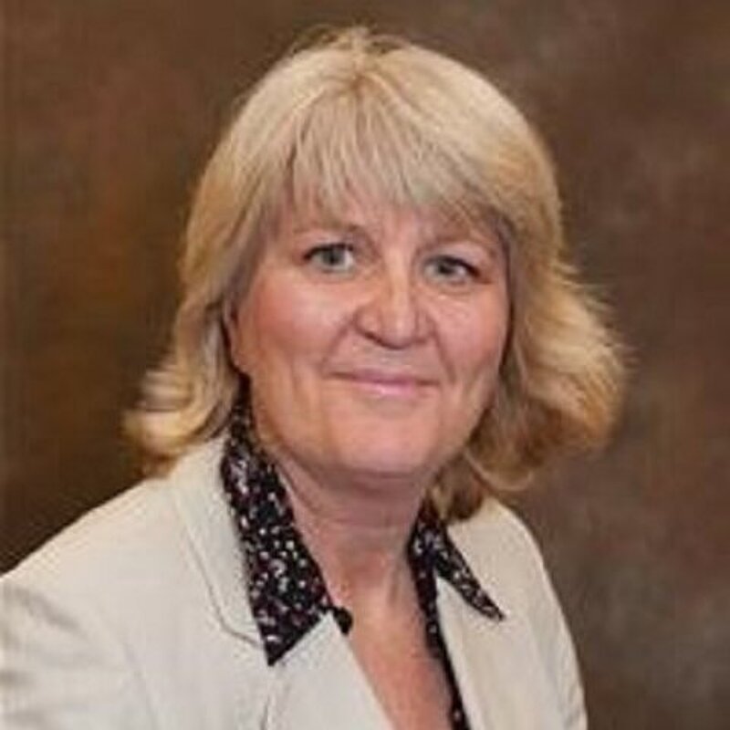 Cllr Sue SHotter