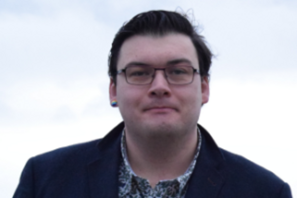 a headshot of Fraser Graham