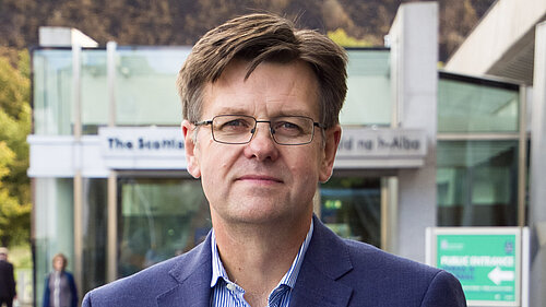 Andrew Baxter