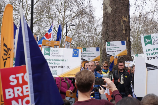 Ed Davey speaking at Lib Dem Rally - Stop Brexit March