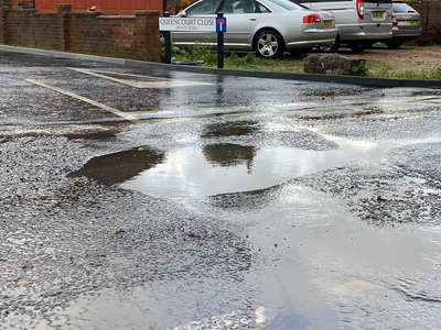 pothole rainham