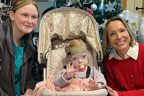 Helen with little Esmay at Hope House children's hospice