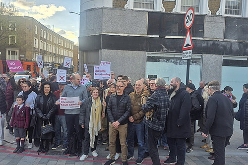 residents protesting Silvertime