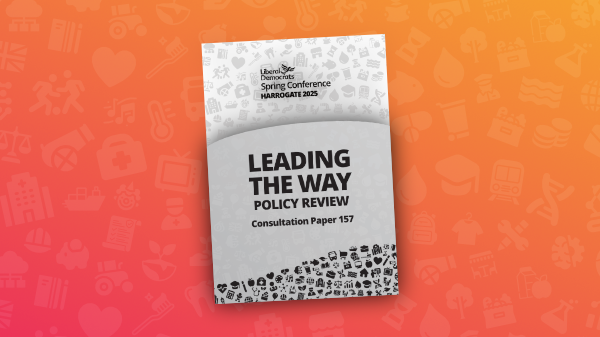 Front cover of 'Leading the Way - Policy Review'