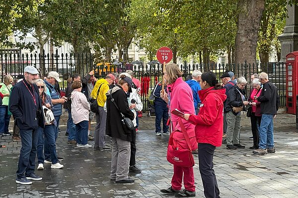 Walking tours from the ship