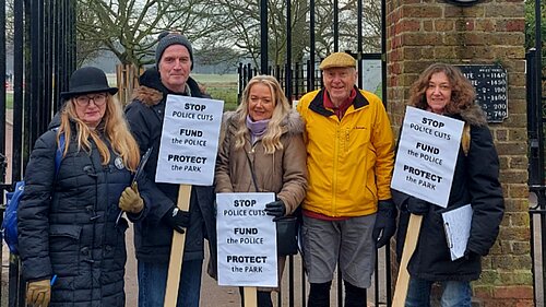 Councillors at Sheen Gate with pan cards against abolishing Parks Police