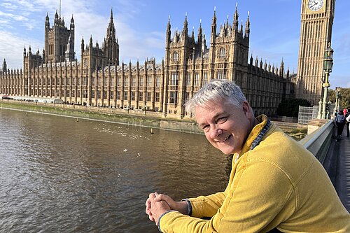 Phil Hutty reselected to fight Geoffrey Cox