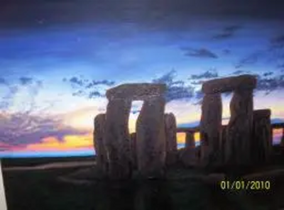 Stonehenge by Vera Carbin