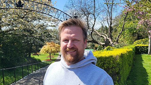 Matt Horrox in Kingsnorth Gardens