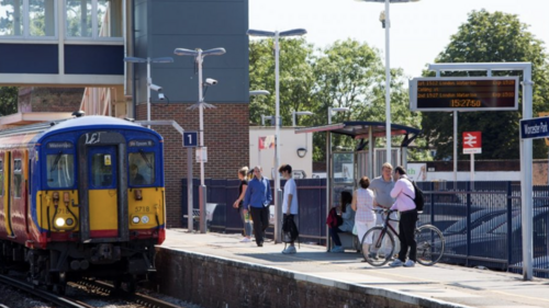 Worcester Park Station
