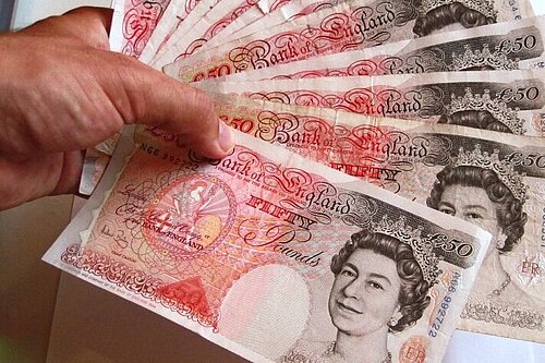 No time to waste – Block a tsunami of far-right financing!