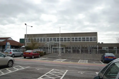 Ashford William Harvey Hospital entrance